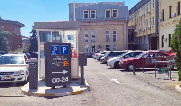 Uvodi se nova povlašćena mesečna karta za parkiranje, menja se cena sata na zatvorenim parkiralištima