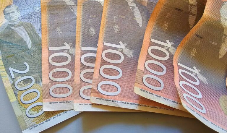 Prosek zarada u braničevskom okrugu nešto niži od 700 evra